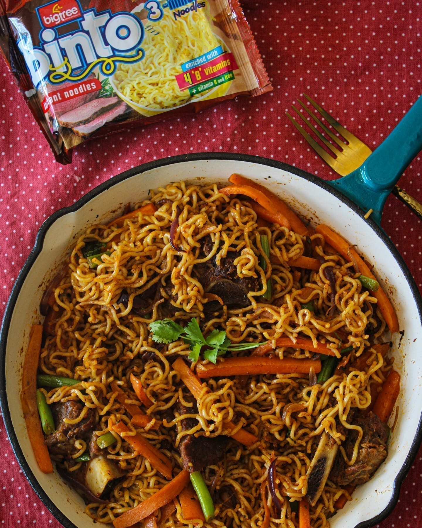 Binto instant noodles styled with a beef and vegetable stir-fry for BigTree Brands